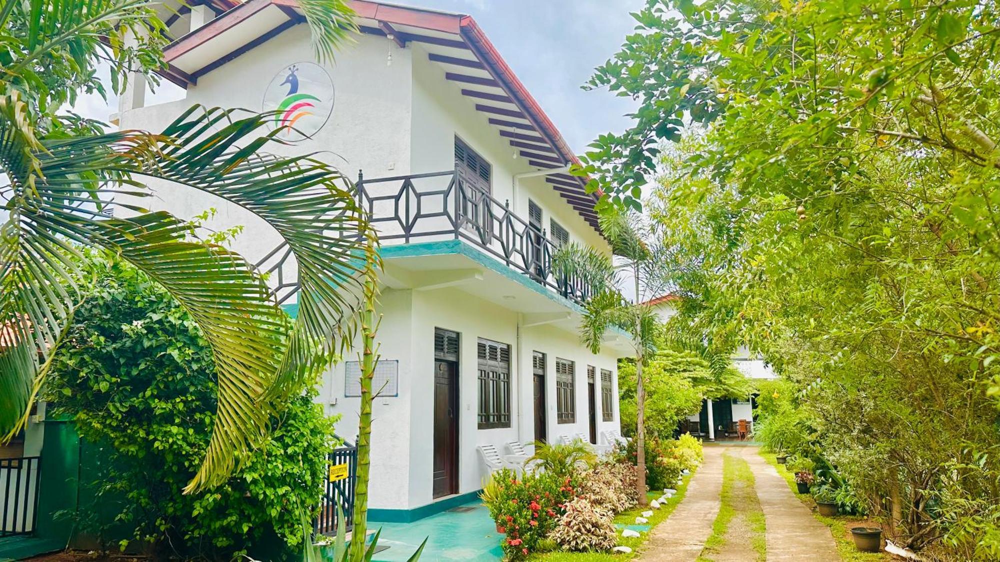 New Peacock Resort Dambulla Ngoại thất bức ảnh