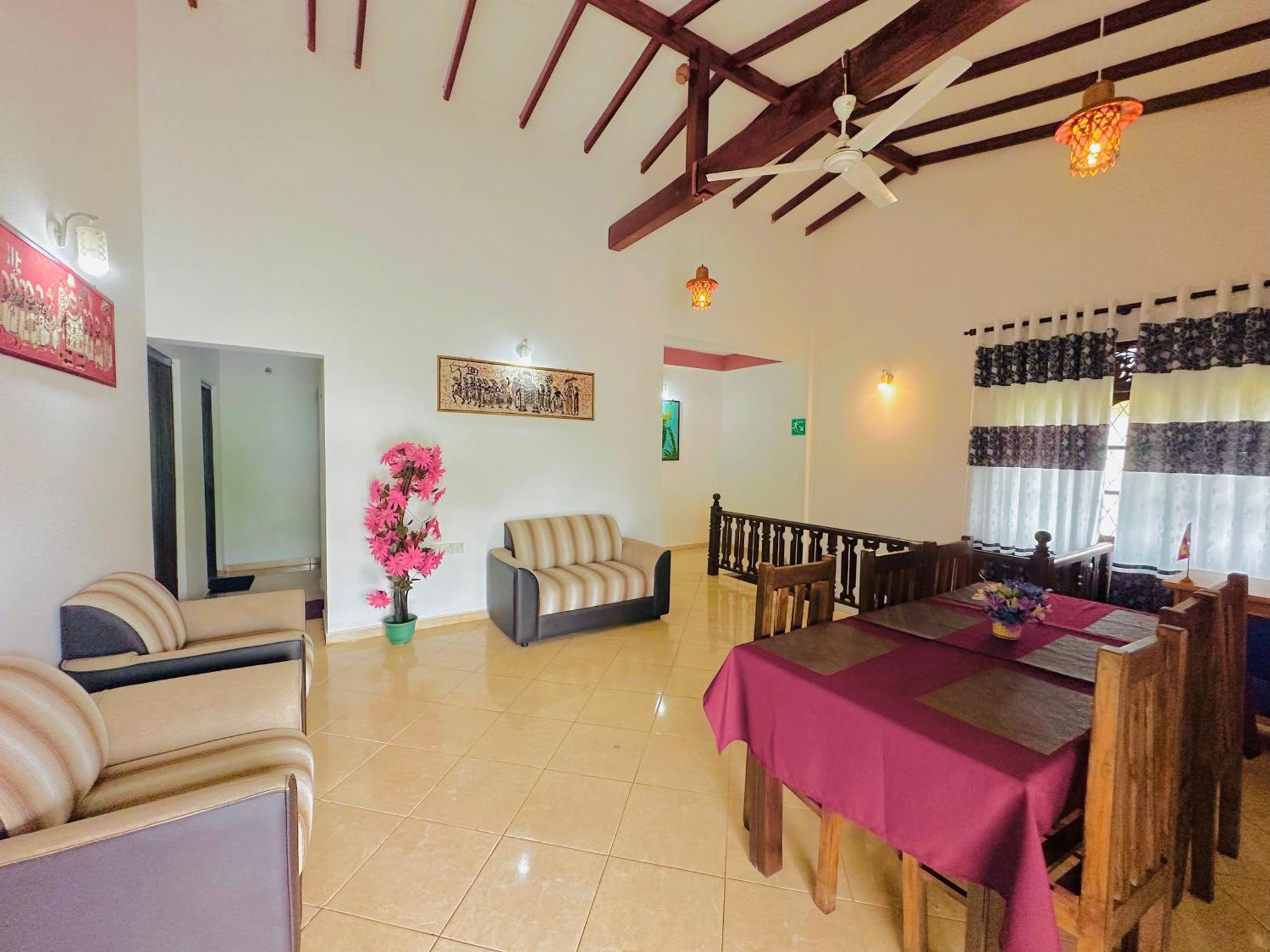 New Peacock Resort Dambulla Ngoại thất bức ảnh